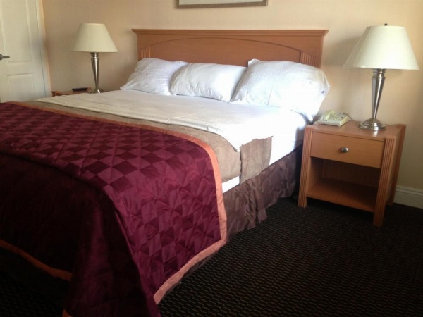 Americas Best Value Inn - Downtown Oakland/Lake Merritt image 6
